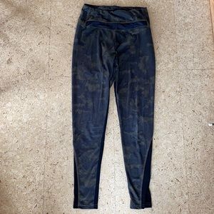 Camouflage and mesh leggings